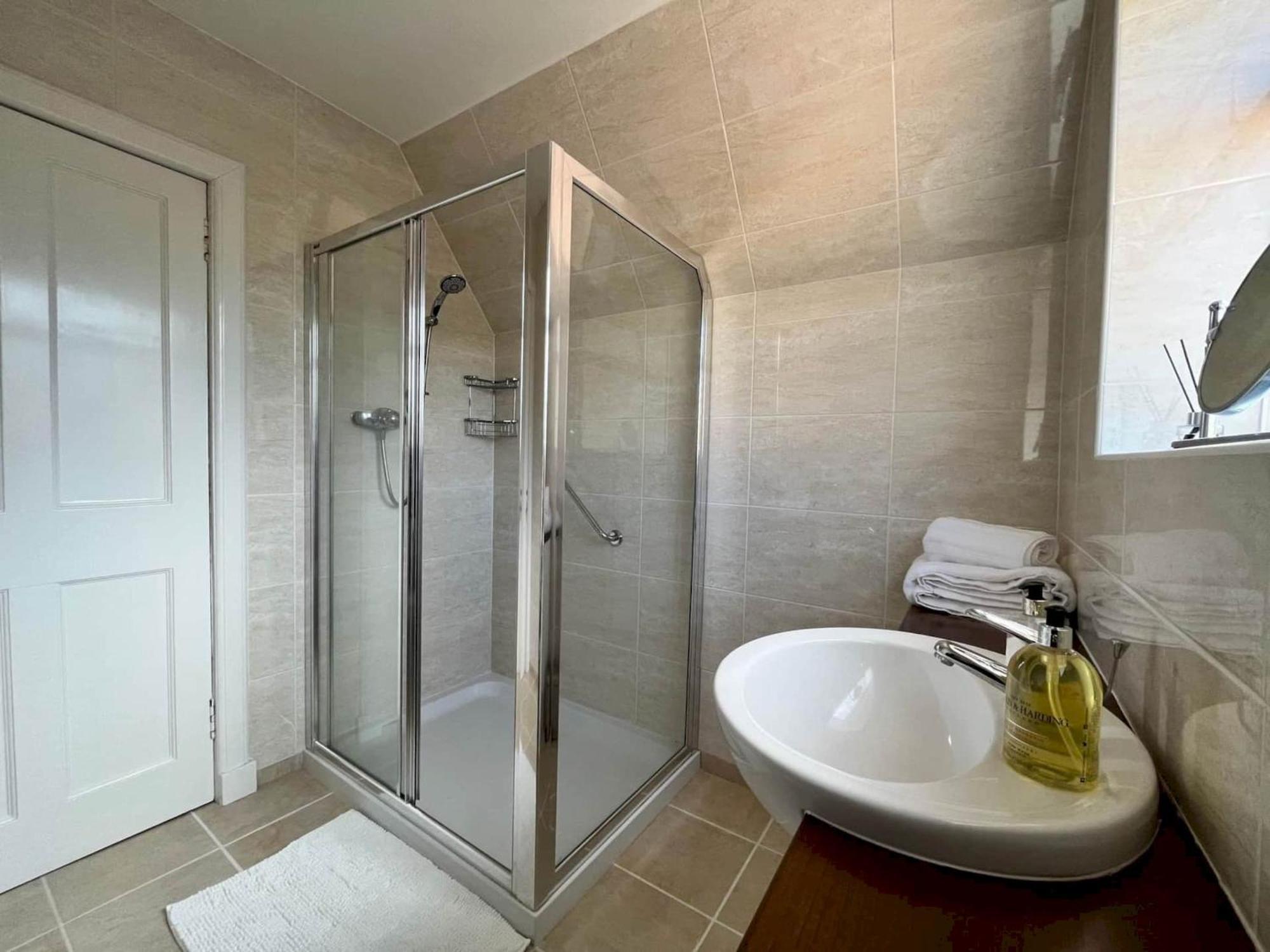 Pipeland Pad Villa เซนต์แอนดรูว์ ภายนอก รูปภาพ